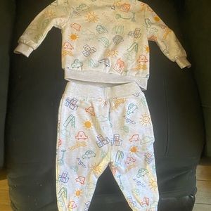 Grey multiple color primary 9-12 months sweat suit